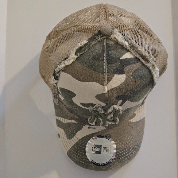 New York Yankees Camo Mesh Hat - Picture 2 of 4